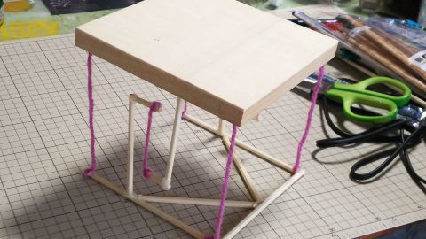 完成したバランステーブルの構造を別角度でごらんください。