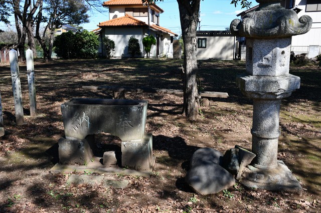岡泉鷲神社